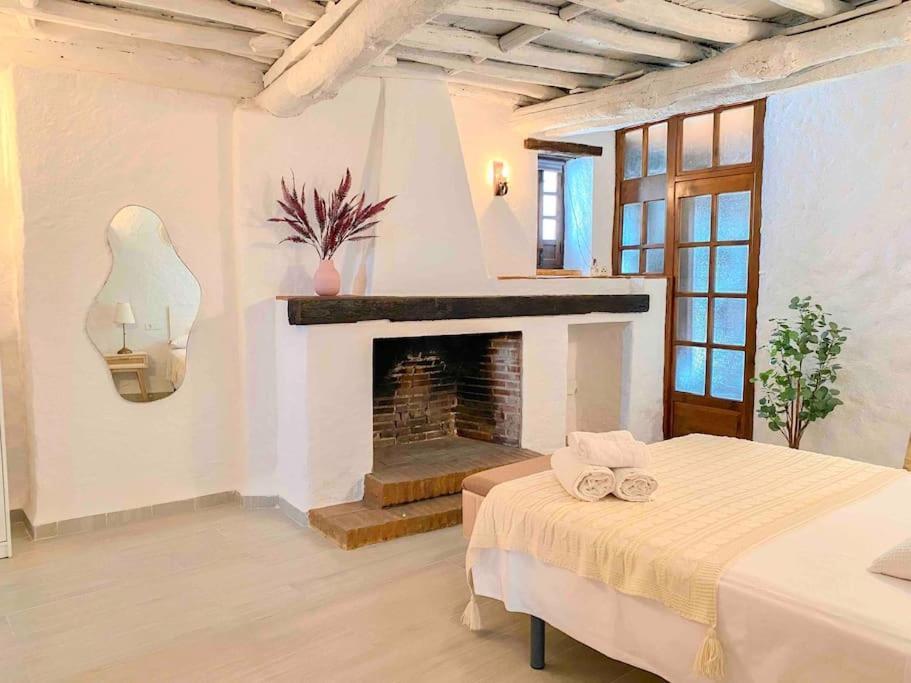 La Palmera. Casa Rural Con Piscina Privada. Benadalid Exterior photo